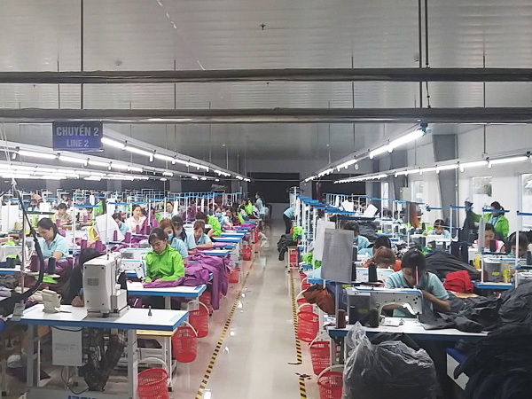 Công Ty Cổ Phần Sản Xuất Và Thương Mại Huy Tài